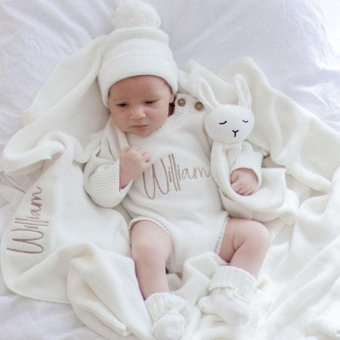 Snuggle Deluxe Gift Set - White